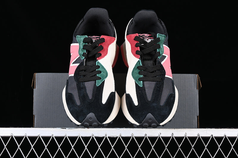 New Balance 327 blackpink
