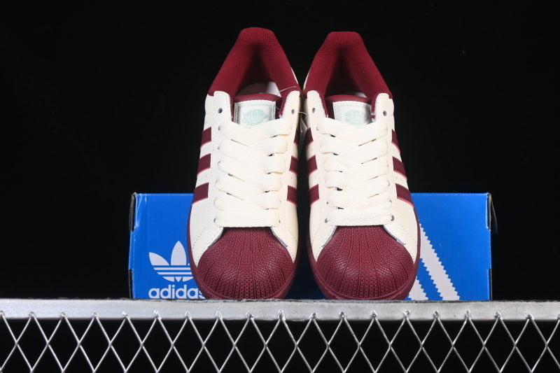 Superstar white red