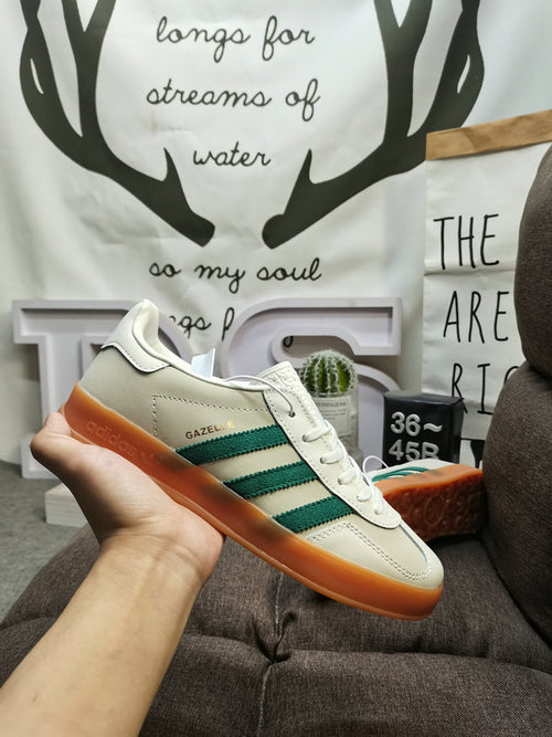Gazelle white green