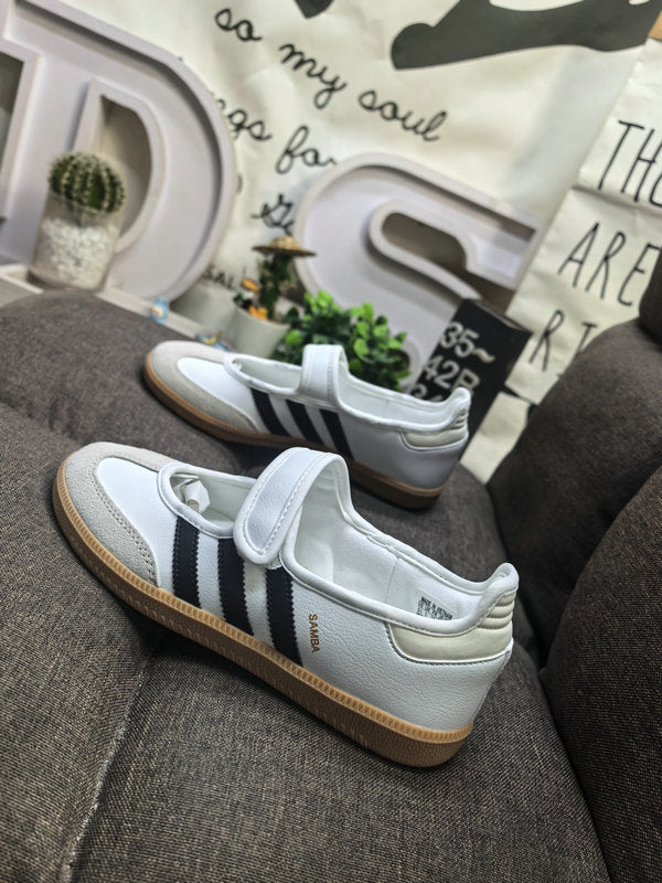 Samba jane ballerina white black