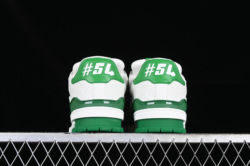 LV trainer signature green
