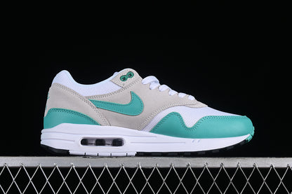 Air Max 1 clear jade