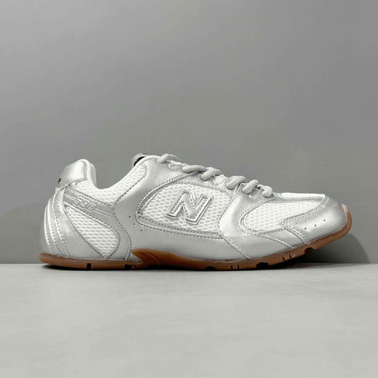 New Balance 530 x MIU MIU white silver
