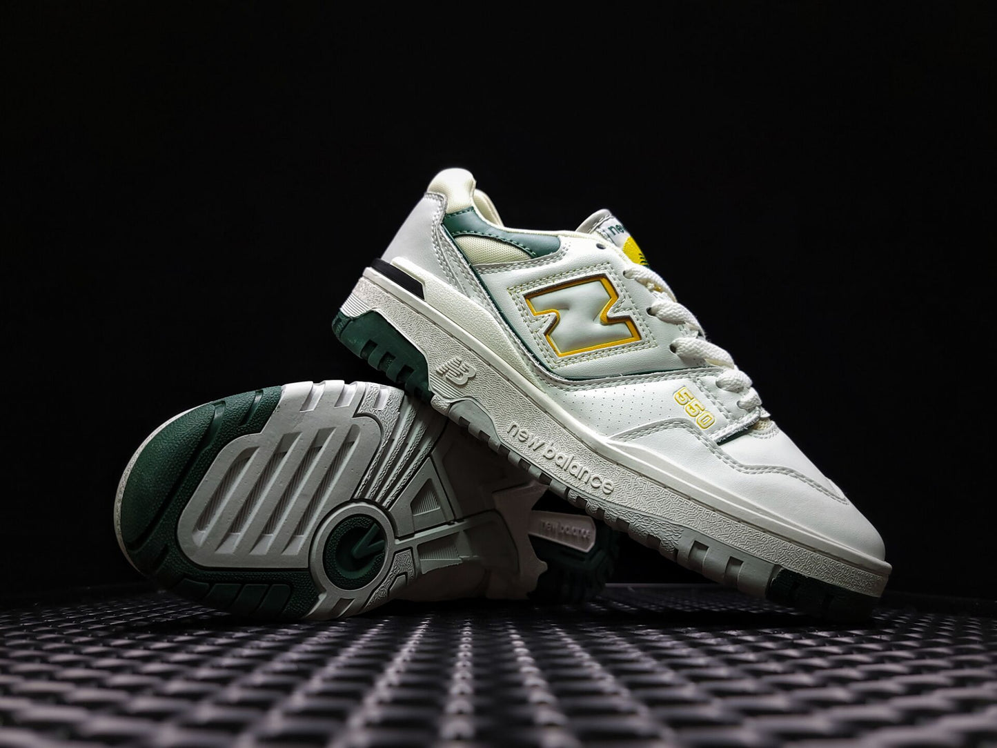 New Balance 550 white nightwatch green