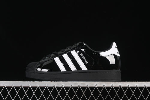 Superstar core black