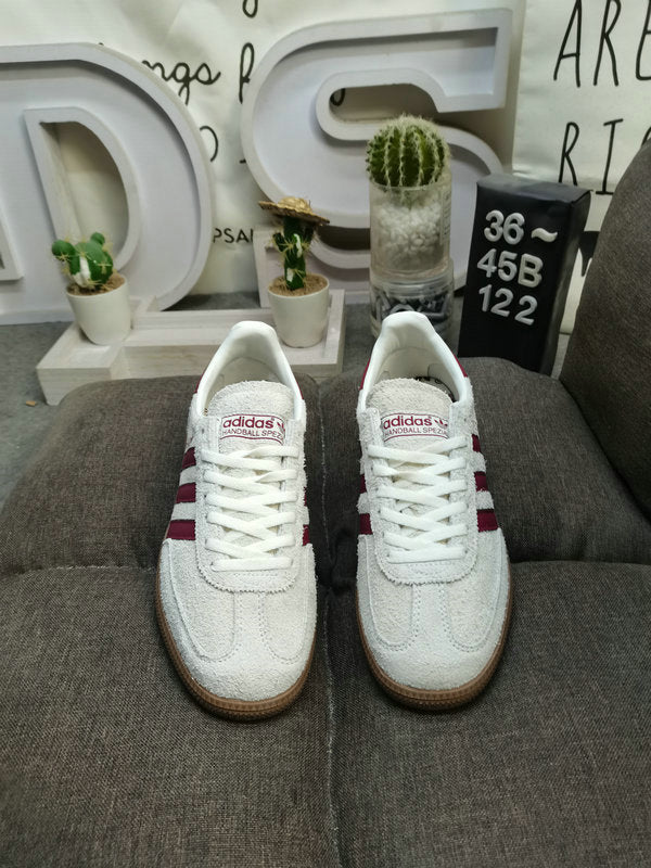 Spezial collegiate burgundy