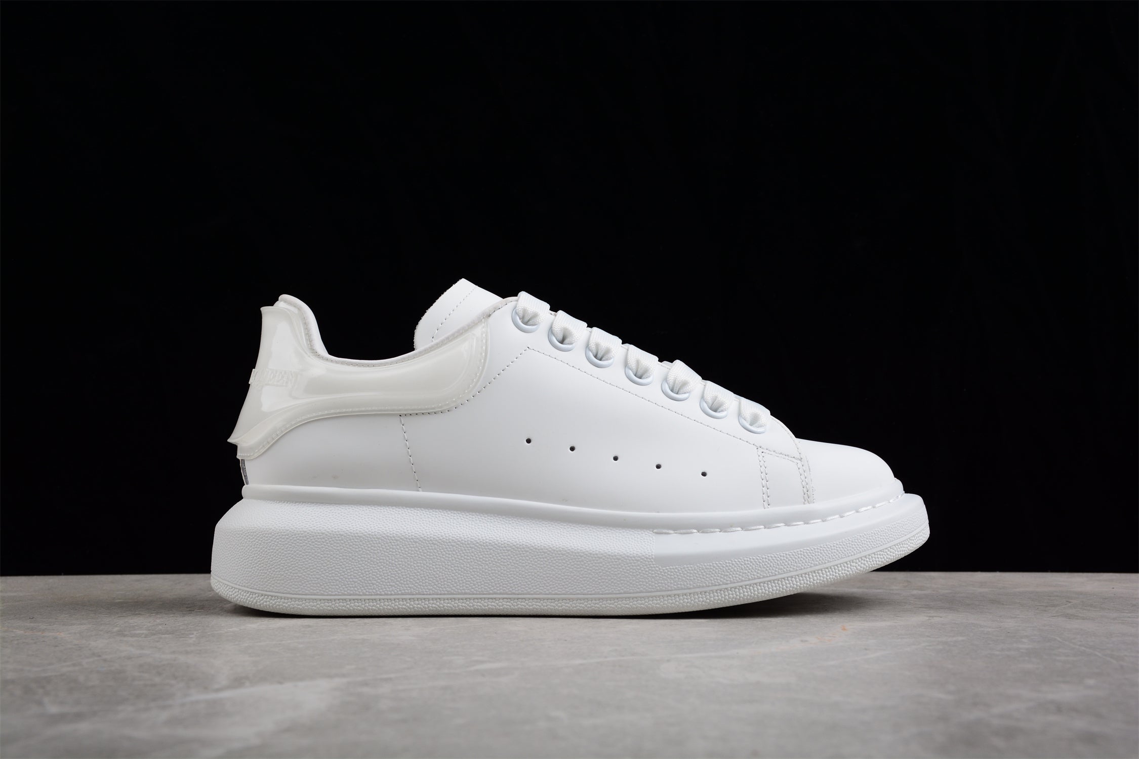 Alexander mcqueen triple white hotsell