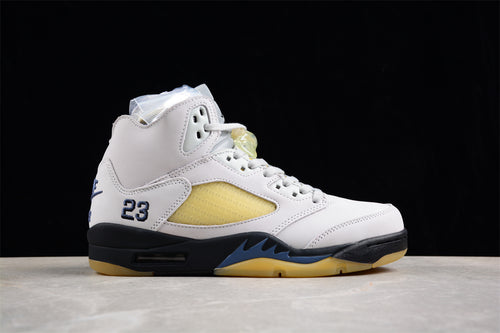 Jordan 5 a Ma Maniere photon dust