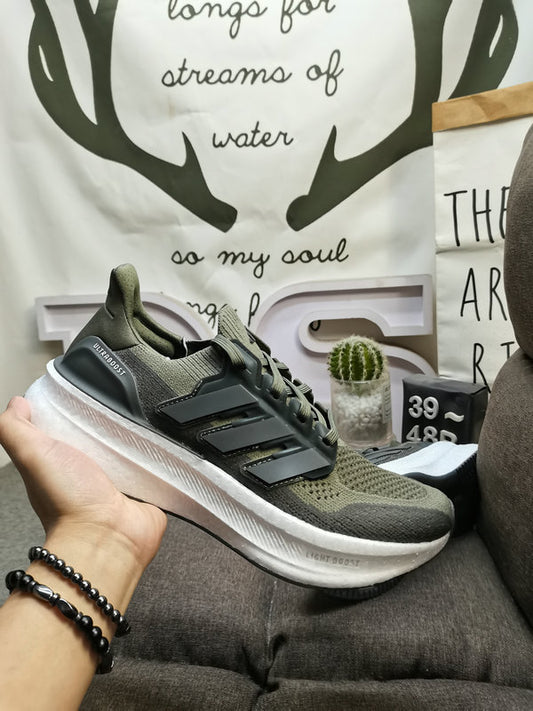UltraBoost 5 olive grey