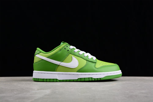 Dunk Low retro green