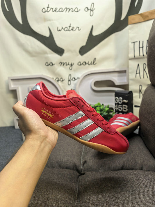 TOKYO red silver