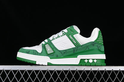 LV trainer green white