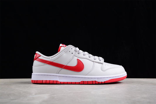 Dunk Low spicy red