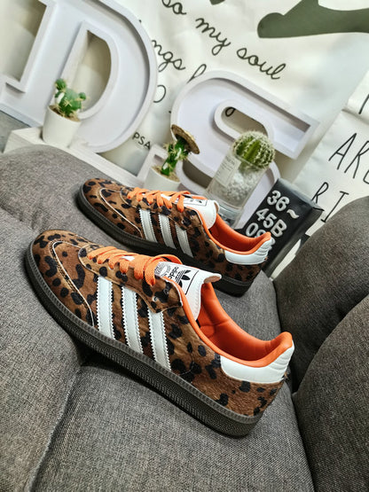 Samba preloved leopard