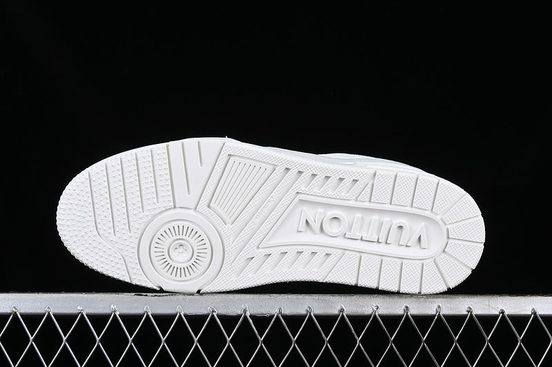LV trainer full white