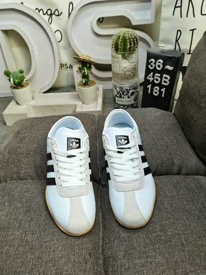 TOKYO white black