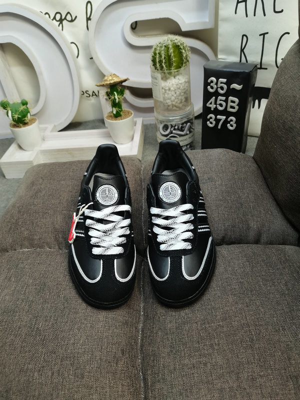 Samba black white silver