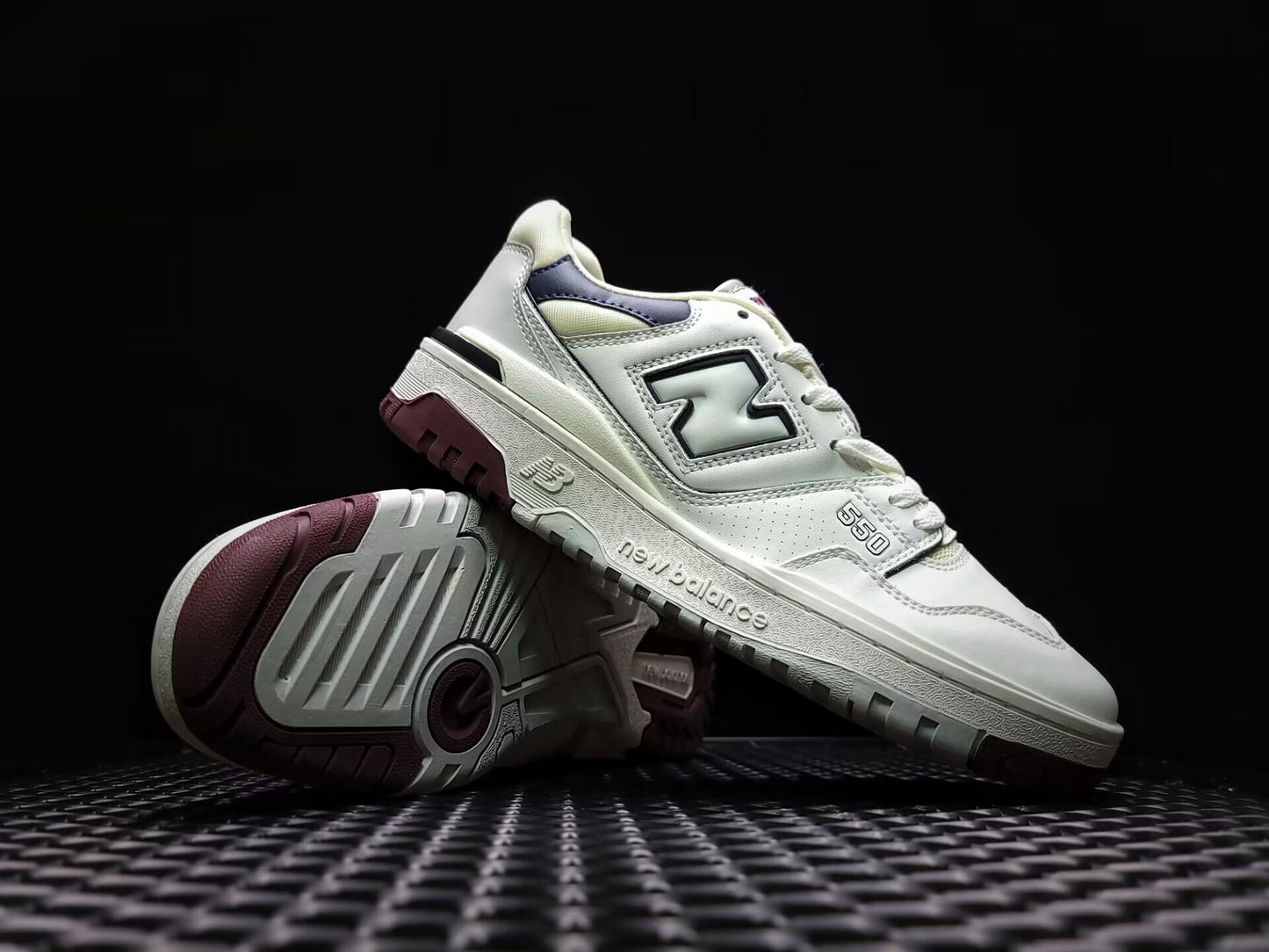 New Balance 550 white