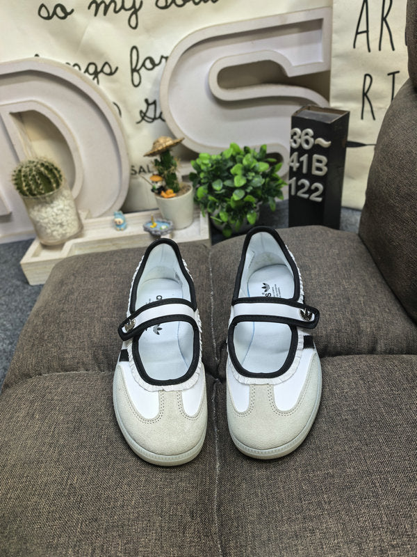 Samba jane ballerina white bold black