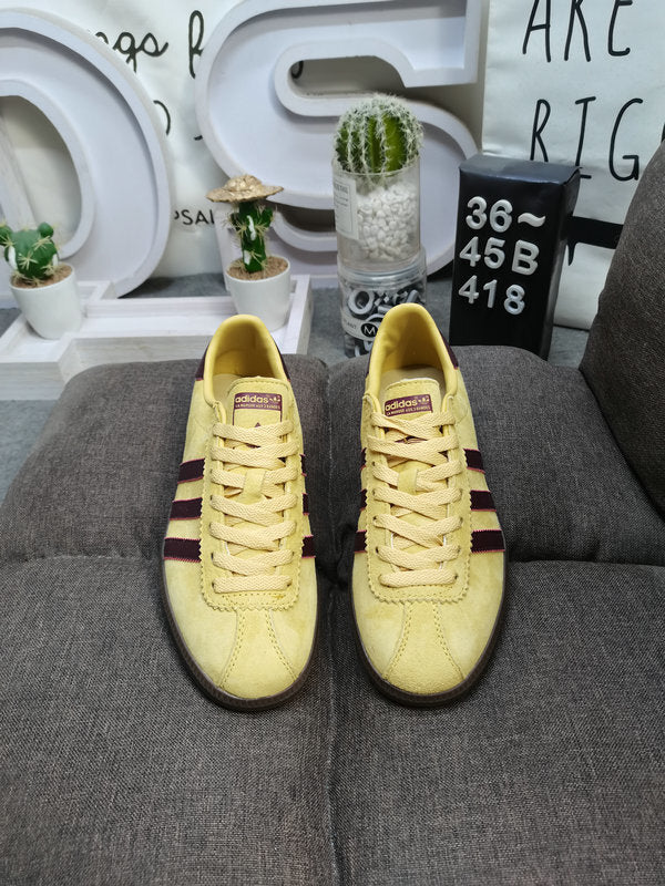 Bermuda yellow burgundy