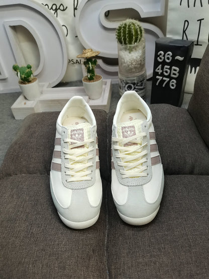 SL 72 white beige