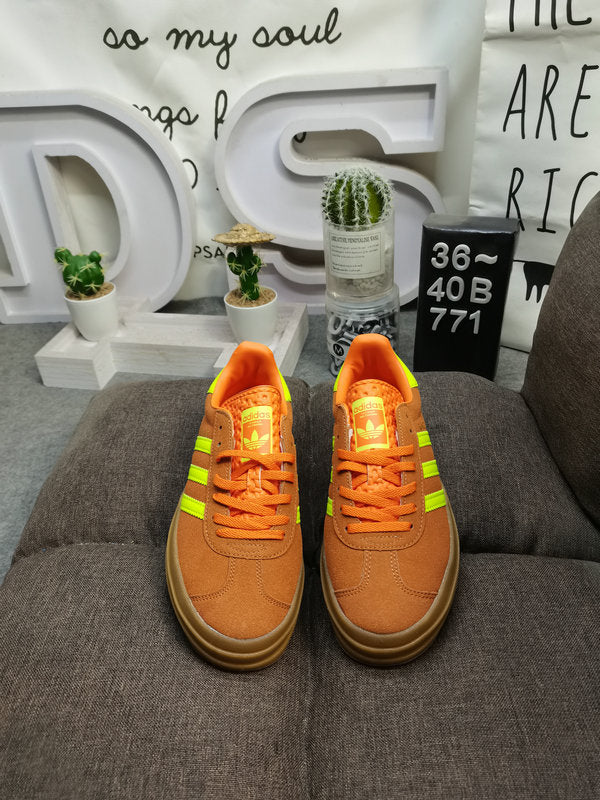 Gazelle bold solar orange