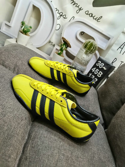 TOKYO yellow black