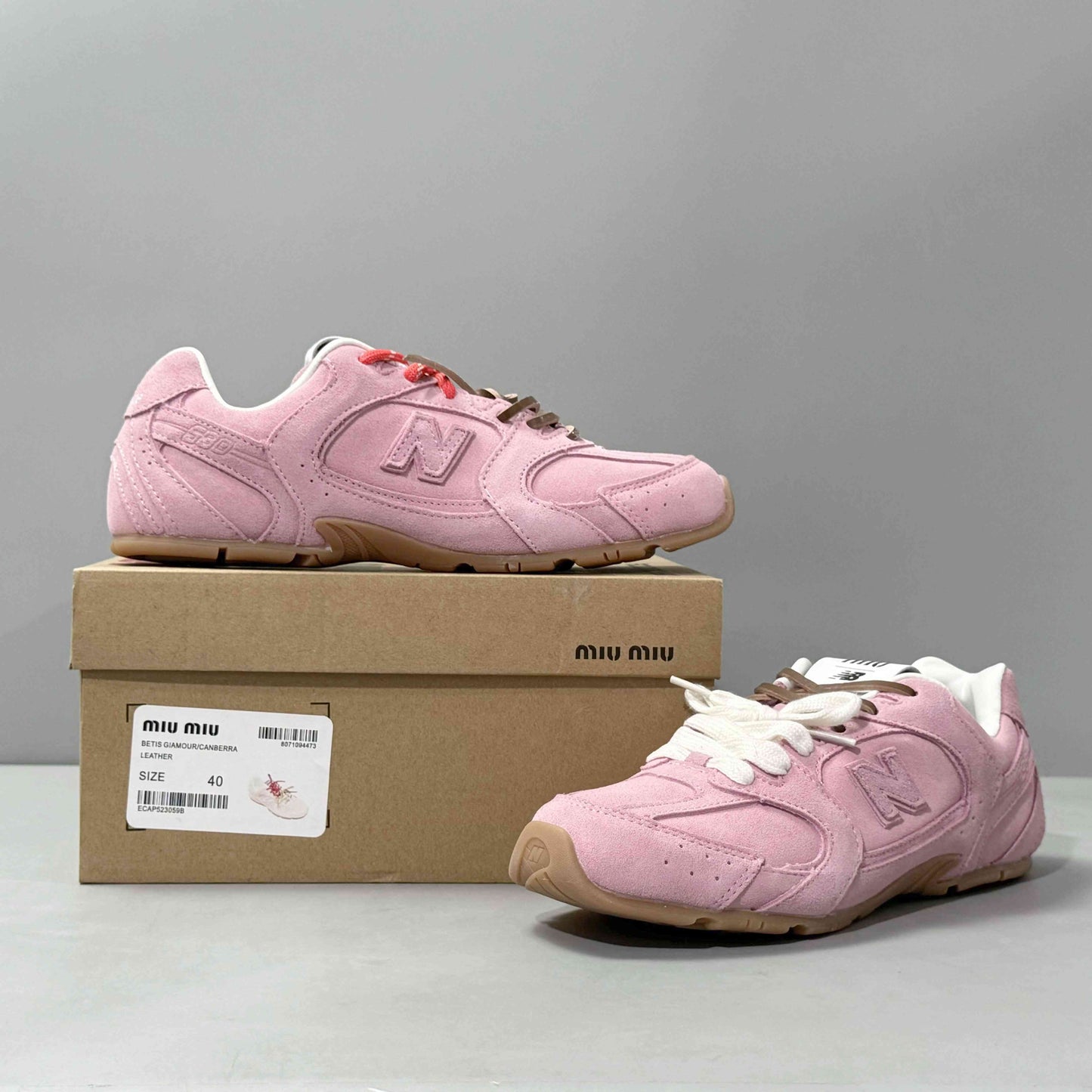 New Balance 530 x MIU MIU pink