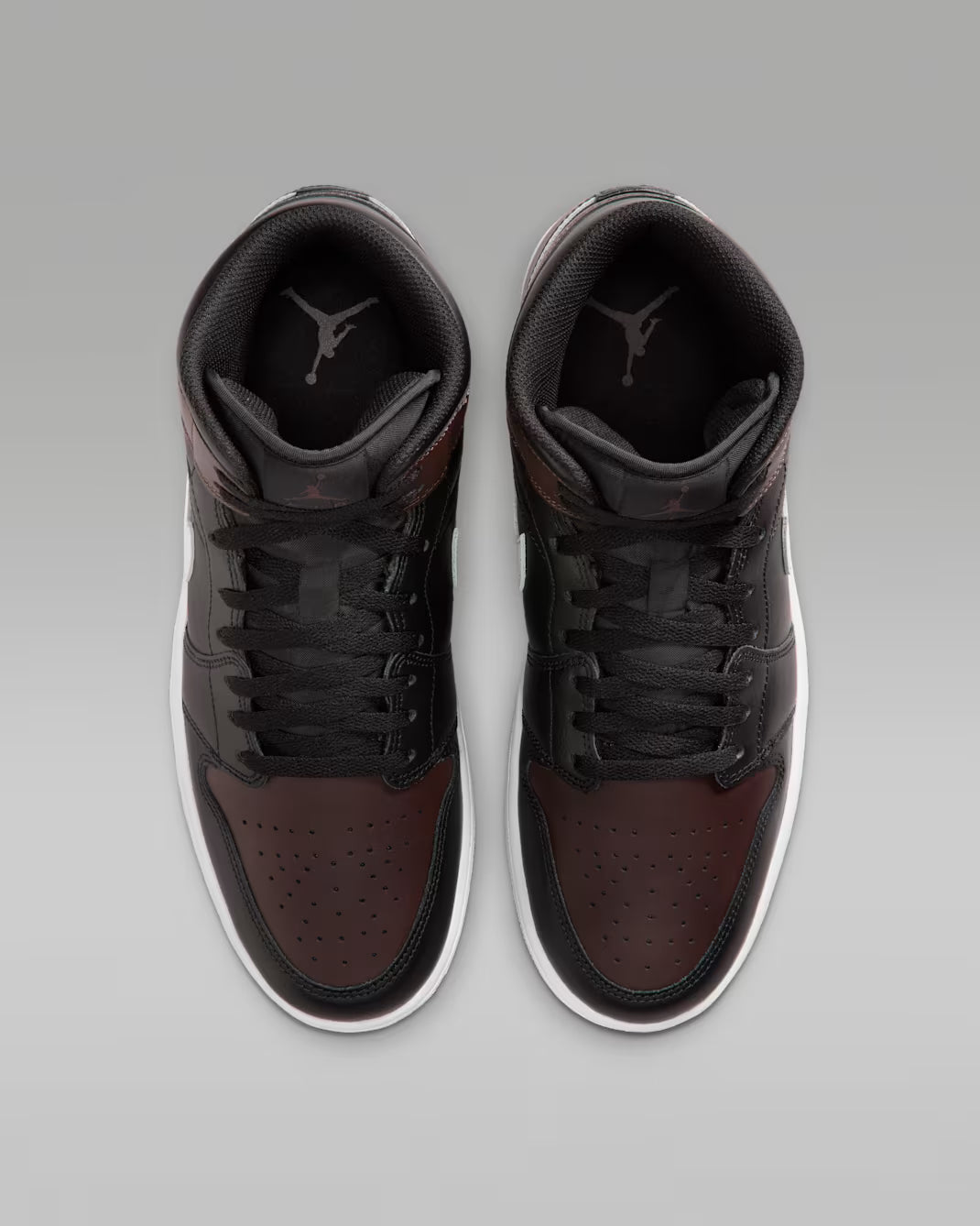 Jordan 1 Mid baroque brown