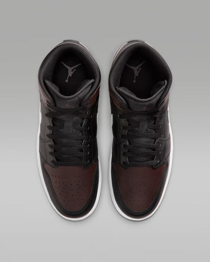 Jordan 1 Mid baroque brown