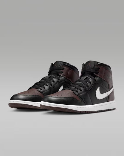 Jordan 1 Mid baroque brown