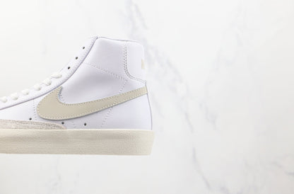 Blazer high beige swoosh