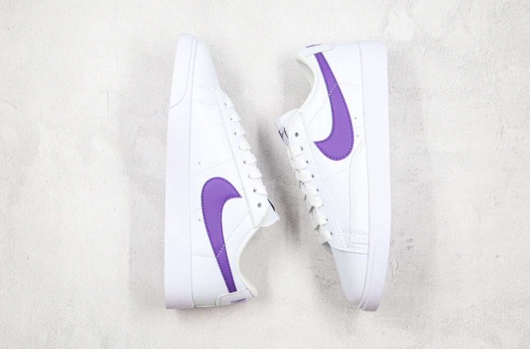 Blazer low purple swoosh