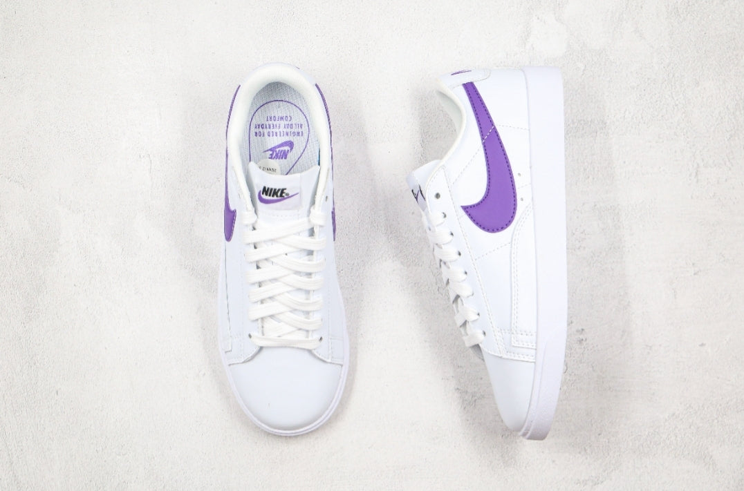 Blazer low purple swoosh