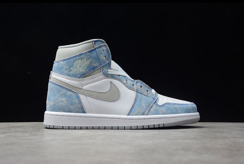 Jordan 1 High hyper royal