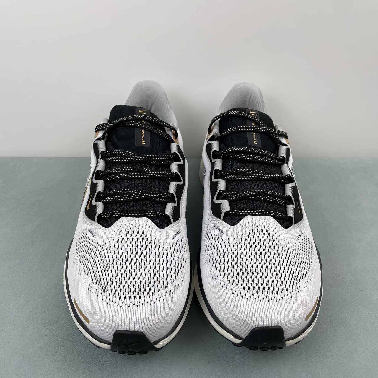 Zoom Pegasus 41 noir metallique
