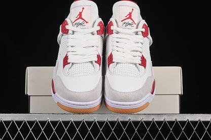 Jordan 4 SB vaysity red