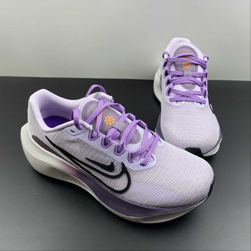 Zoom Fly 5 barely grape