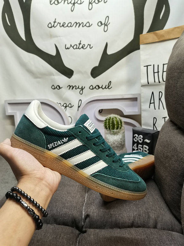 Spezial mineral green