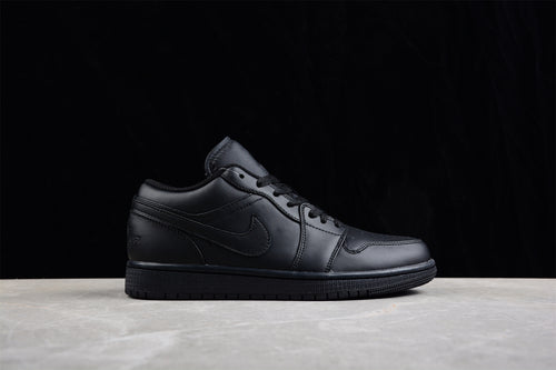 Jordan 1 Low triple black