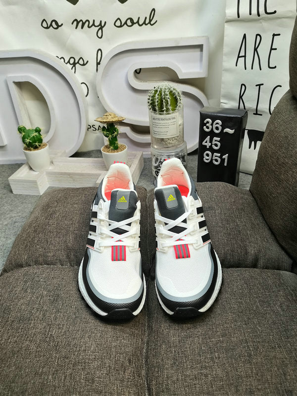UltraBoost white black redlines