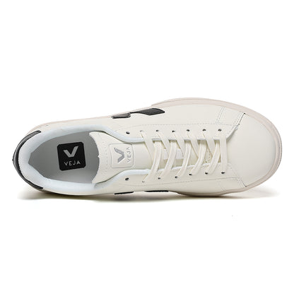 Veja white black