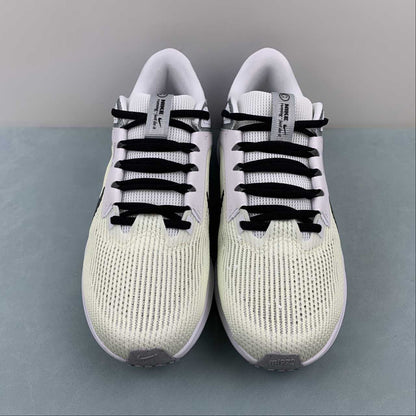 Zoom Pegasus 40 beige blue grey