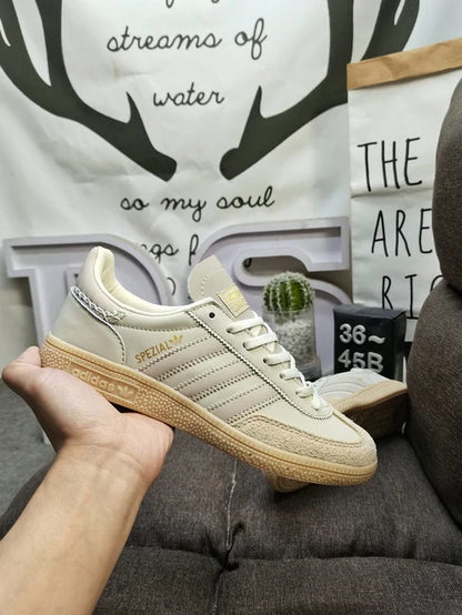Adidas Spezial whitetones