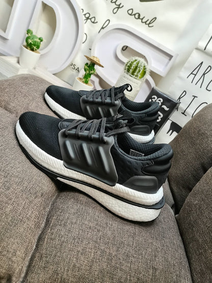PlrBoost black white