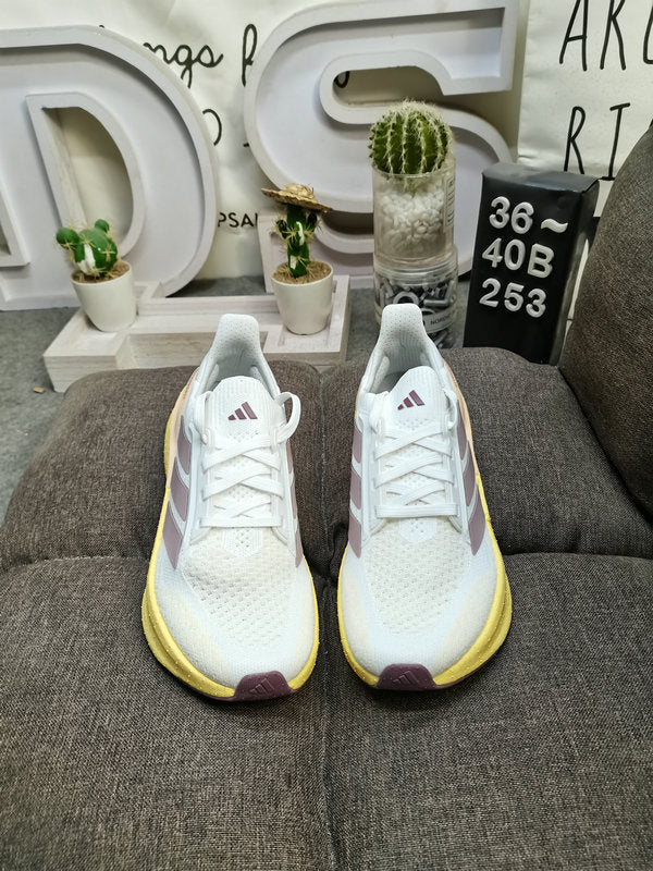 UltraBoost 5 white velvet