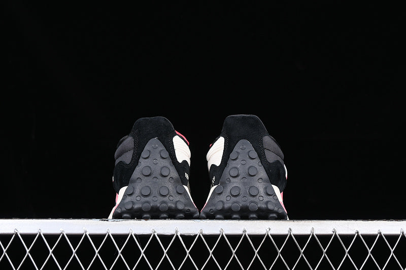 New Balance 327 blackpink