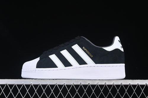 Superstar core black white