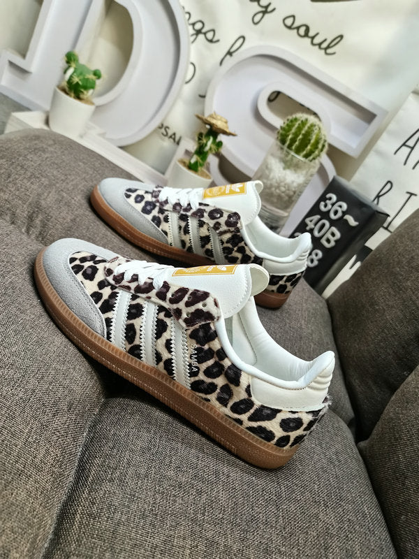 Adidas Samba leopard print