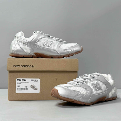 New Balance 530 x MIU MIU white silver